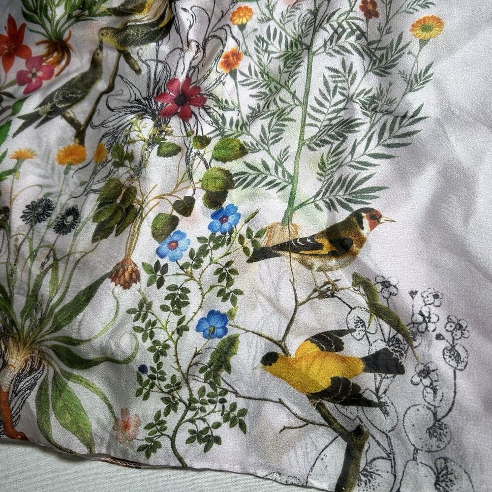Gorgeous Silk Floral and Bird Print scarf Oblong